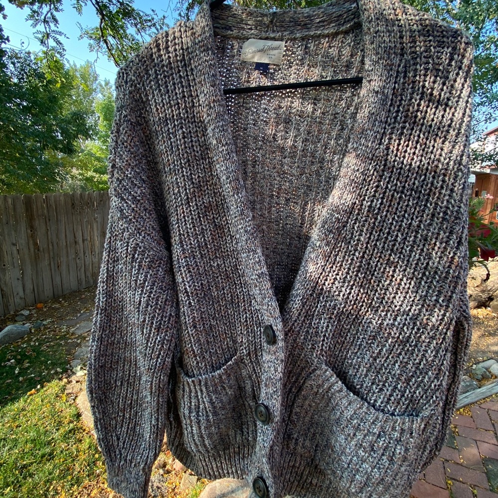 🤍universal threads🤍 chunky sweater cardigan